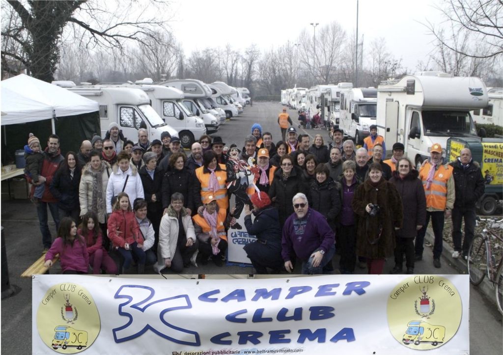 foto-raduno-camperisti-Crema